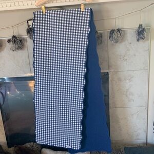 William Sonoma Blue Gingham Quilted 86x16 Table Runner Scalloped Edge Pristine